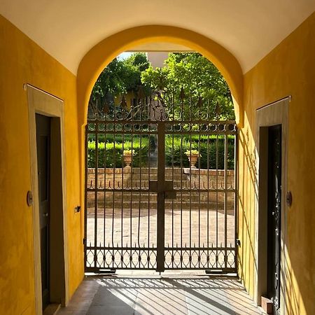 Melograno'S House Apartment Болоня Екстериор снимка